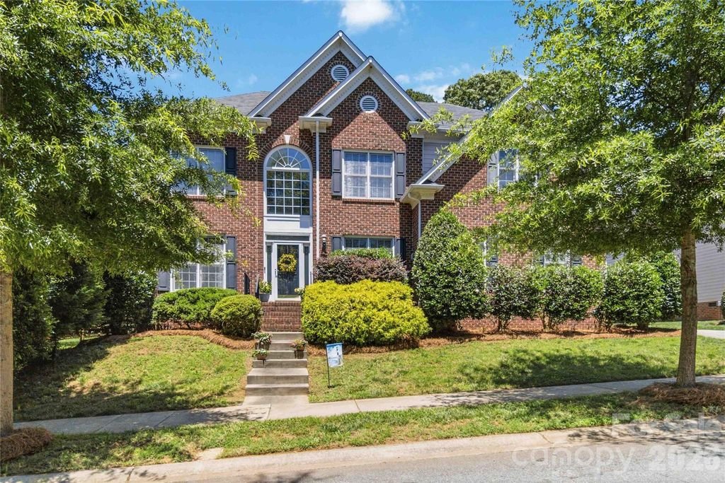 7915 Bytham Castle Drive, Huntersville, NC 28078