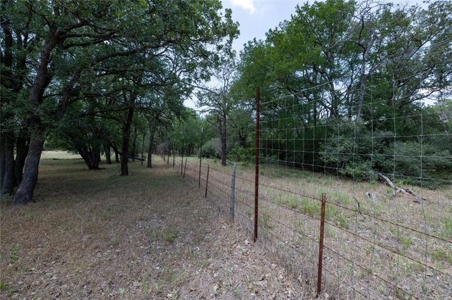 2901-B Mule Creek RD, Harwood, TX 78632