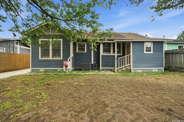 1331 W WILDWOOD DR, San Antonio, TX 78201
