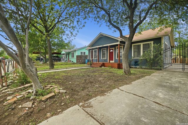 1331 W WILDWOOD DR, San Antonio, TX 78201