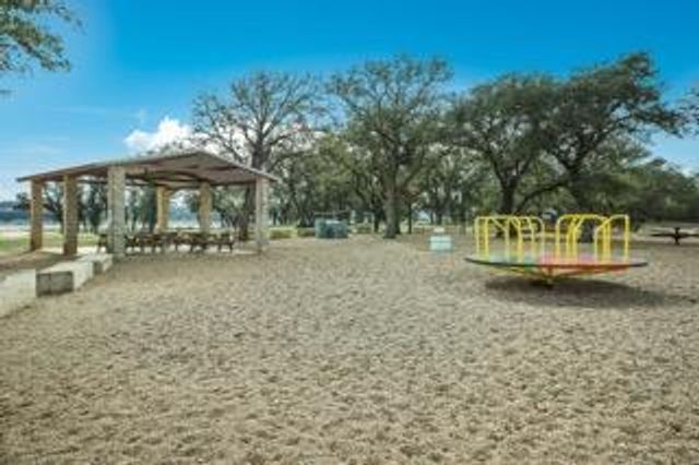 18801 Hogan CIR 2, Lago Vista, TX 78645