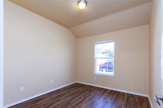 8526 Bearden Street, Dallas, TX 75227