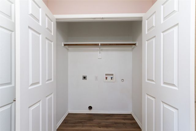 8526 Bearden Street, Dallas, TX 75227