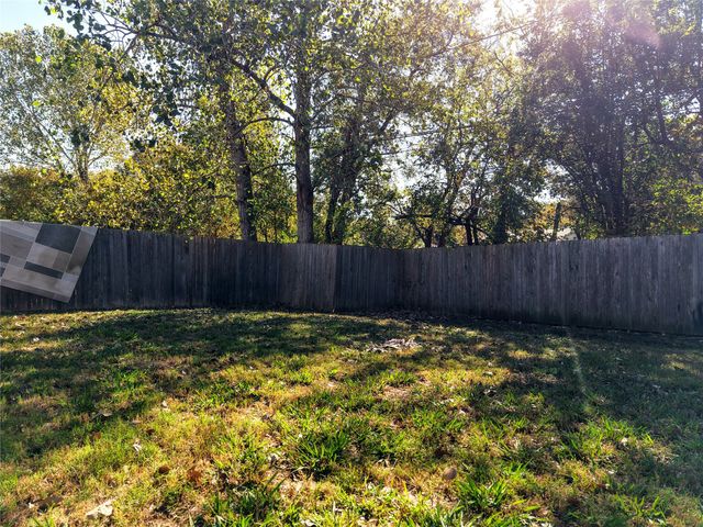 8526 Bearden Street, Dallas, TX 75227