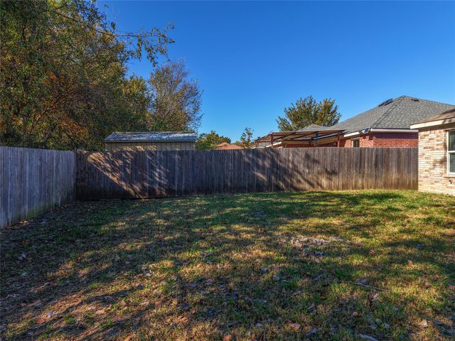 8526 Bearden Street, Dallas, TX 75227