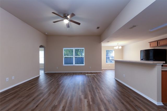 8526 Bearden Street, Dallas, TX 75227