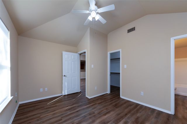 8526 Bearden Street, Dallas, TX 75227