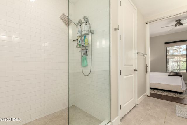 7300 E EARLL Drive 2001, Scottsdale, AZ 85251