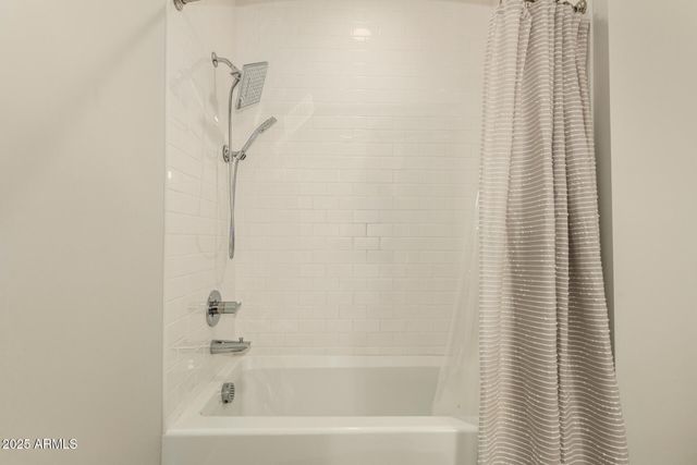 7300 E EARLL Drive 2001, Scottsdale, AZ 85251