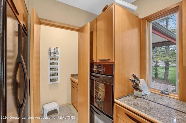 2310 Raby Road, East Lansing, MI 48823