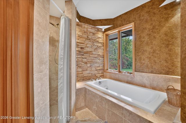 2310 Raby Road, East Lansing, MI 48823