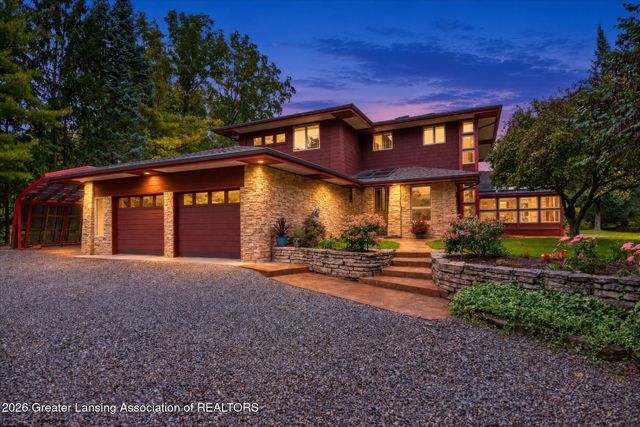 2310 Raby Road, East Lansing, MI 48823