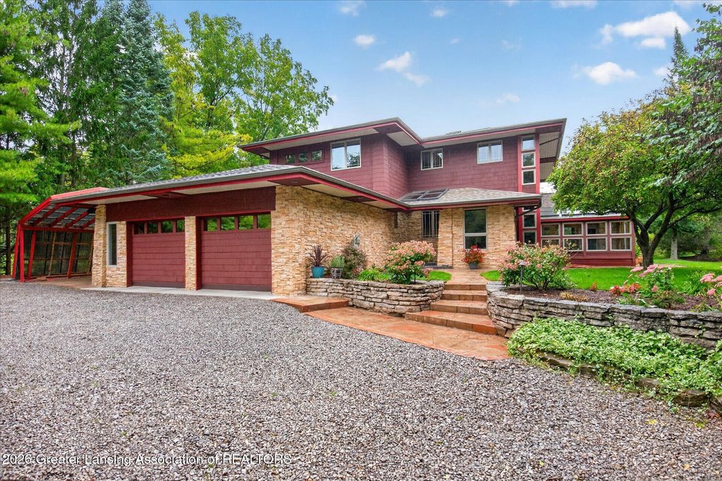 2310 Raby Road, East Lansing, MI 48823