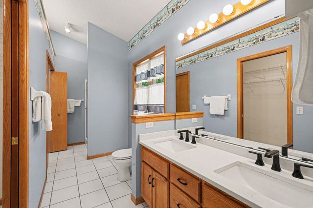 2306 174th Circle NW, Andover, MN 55304