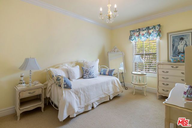 26841 Greenleaf Court, Valencia (santa Clarita), CA 91381