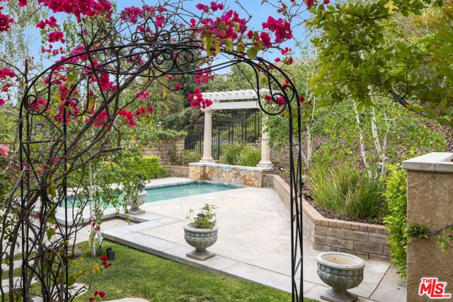 26841 Greenleaf Court, Valencia (santa Clarita), CA 91381