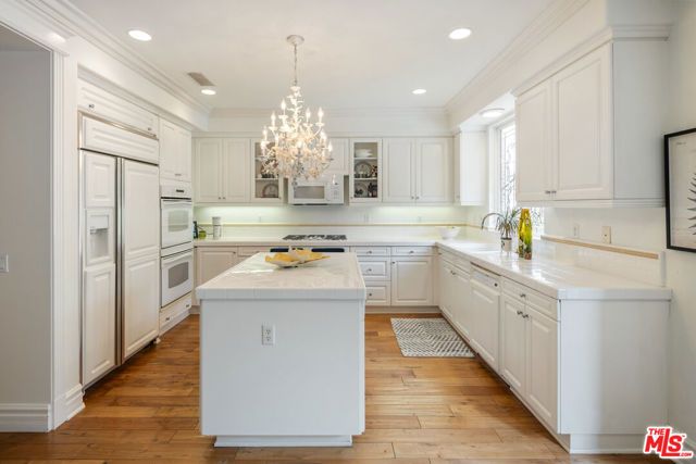 26841 Greenleaf Court, Valencia (santa Clarita), CA 91381