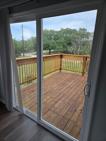 22101 Four Hundred Ave, Spicewood, TX 78669