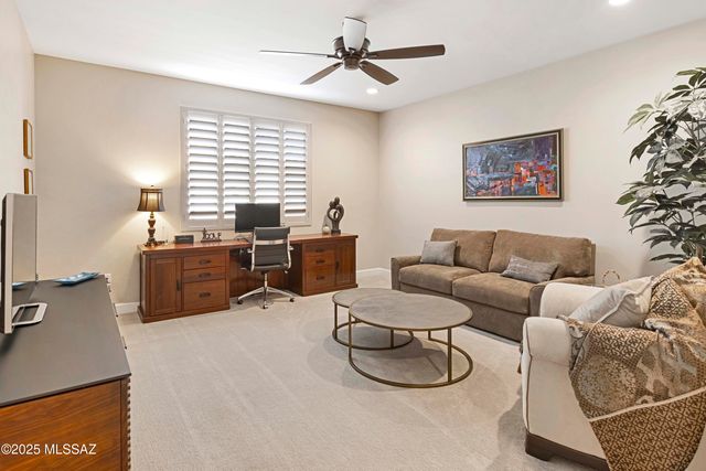 32732 S Cattle Trail, Oracle, AZ 85623