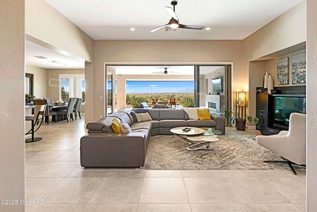 32732 S Cattle Trail, Oracle, AZ 85623