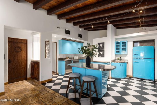 6550 N Rattlesnake Canyon Road, Tucson, AZ 85750