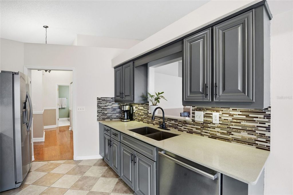 Image 17 of property listing at 3570 DEER RUN S, Palm Harbor, FL 34684