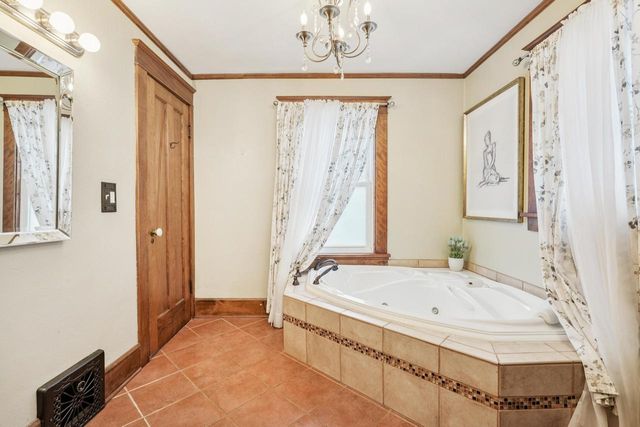 806 Racine STREET, Delavan, WI 53115