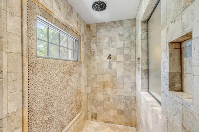 680 LAKE MILLS ROAD, Oviedo, FL 32766