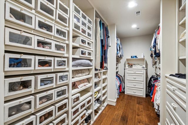 39414 Lago Drive, Magnolia, TX 77354