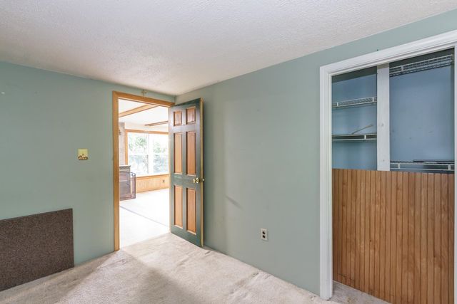 78 Shore Drive, Salem, NH 03079