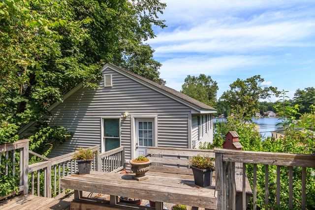 78 Shore Drive, Salem, NH 03079