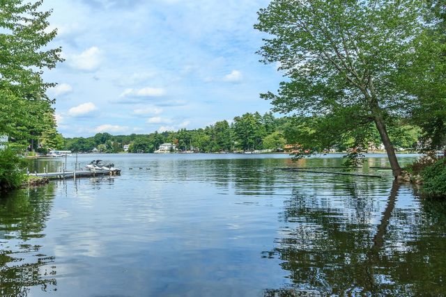 78 Shore Drive, Salem, NH 03079