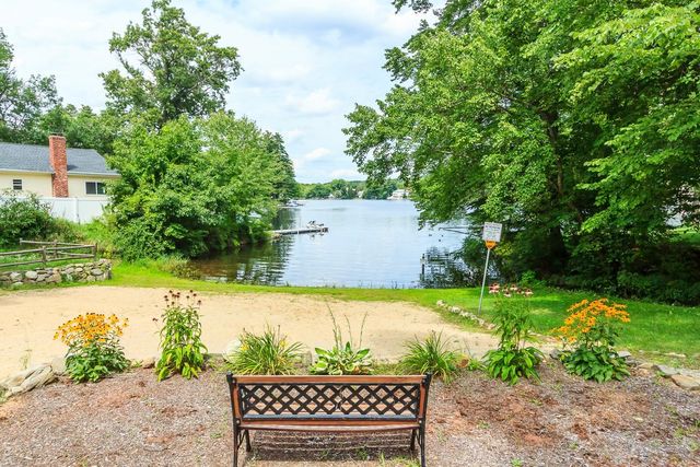 78 Shore Drive, Salem, NH 03079