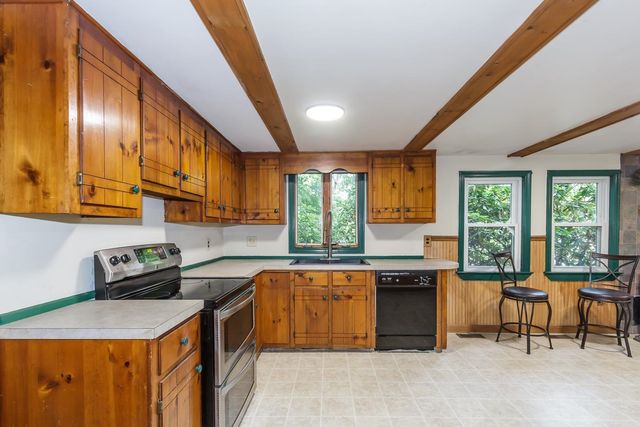 78 Shore Drive, Salem, NH 03079