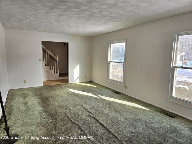 2800 Tecumseh River Road, Lansing, MI 48906