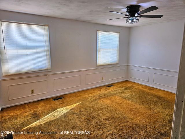 2800 Tecumseh River Road, Lansing, MI 48906