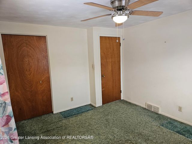 2800 Tecumseh River Road, Lansing, MI 48906