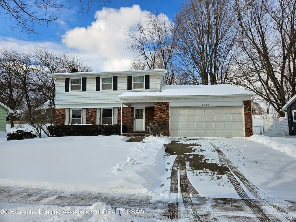 2800 Tecumseh River Road, Lansing, MI 48906