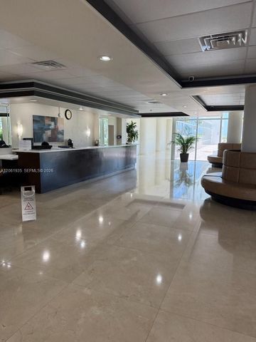 5005 Collins Ave 518, Miami Beach, FL 33140
