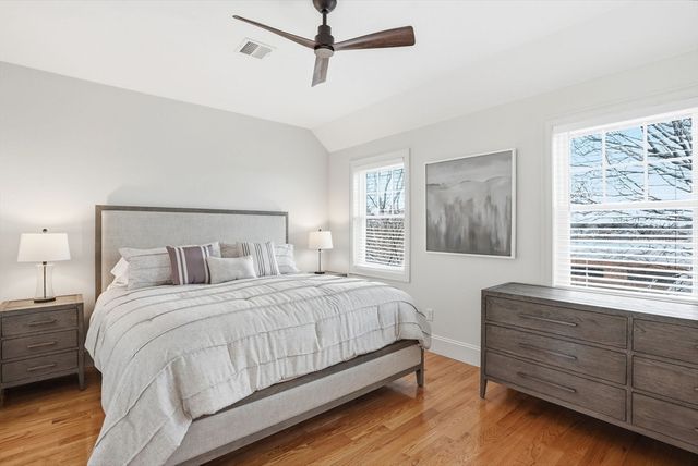 9 Park Street 3, Boston, MA 02122