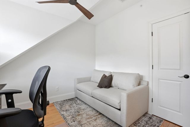 9 Park Street 3, Boston, MA 02122