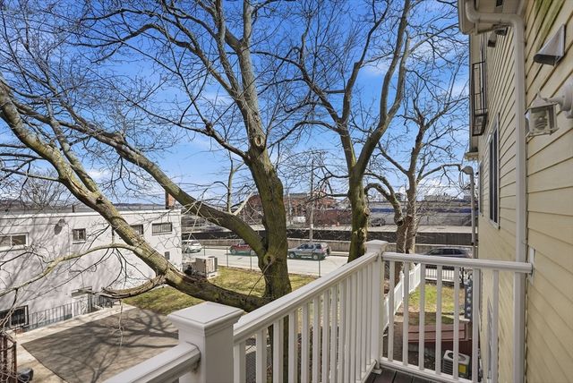 9 Park Street 3, Boston, MA 02122