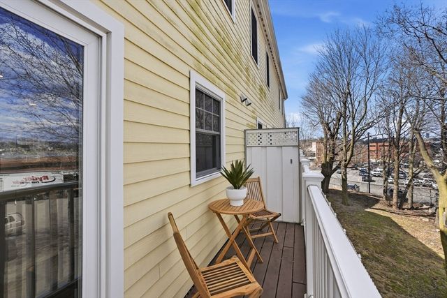 9 Park Street 3, Boston, MA 02122