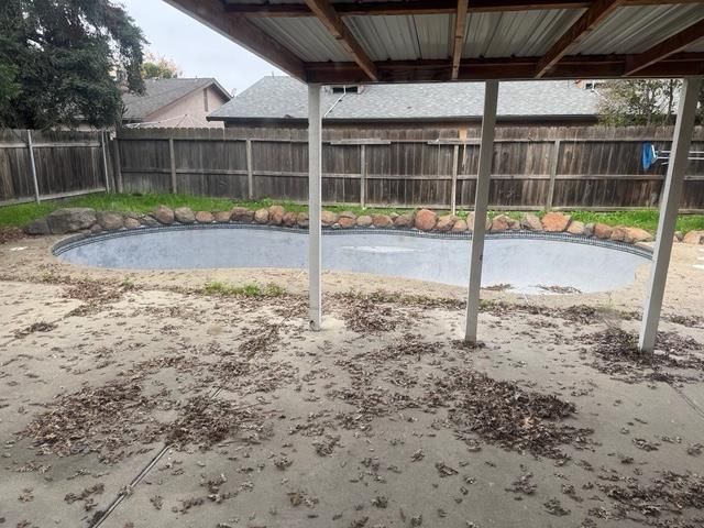 9437 Bonanza Dr, Stockton, CA 95209