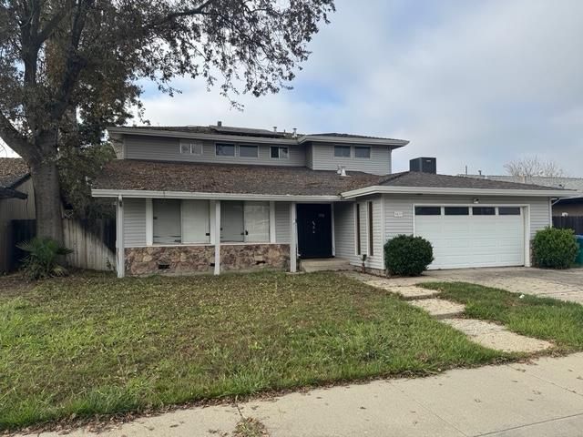 9437 Bonanza Dr, Stockton, CA 95209