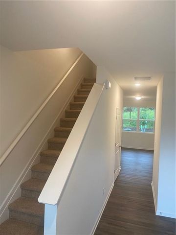 1117 Union Pacific Way, Cartersville, GA 30120