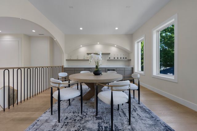 6055 Ellsworth Avenue, Dallas, TX 75206