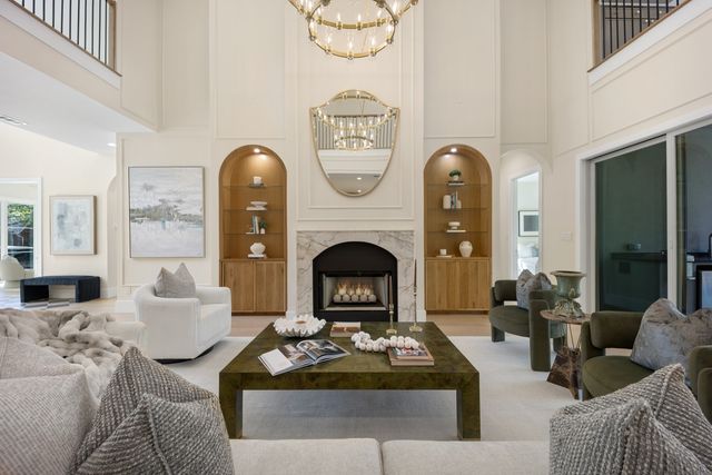 6055 Ellsworth Avenue, Dallas, TX 75206