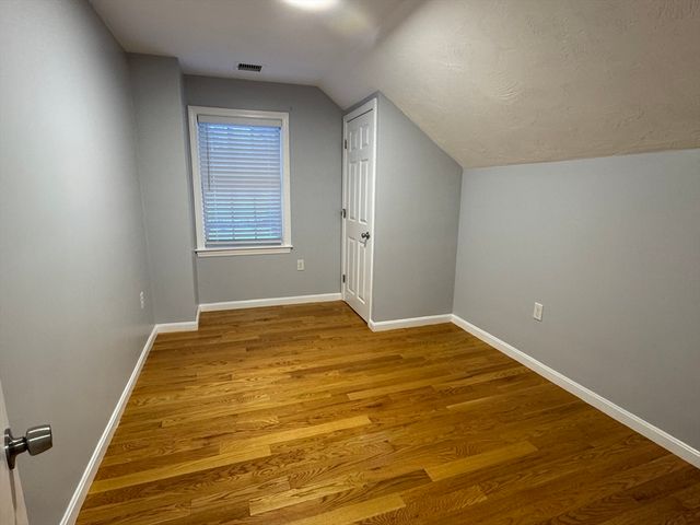 12 Bakers Ave, Weymouth, MA 02188