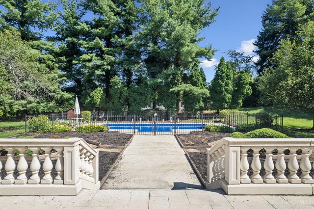 3590 Glendale Milford Road, Evendale, OH 45241